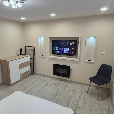 Underground, Premium In Centre